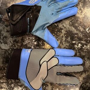 Blue and Black Grip Boost Gloves